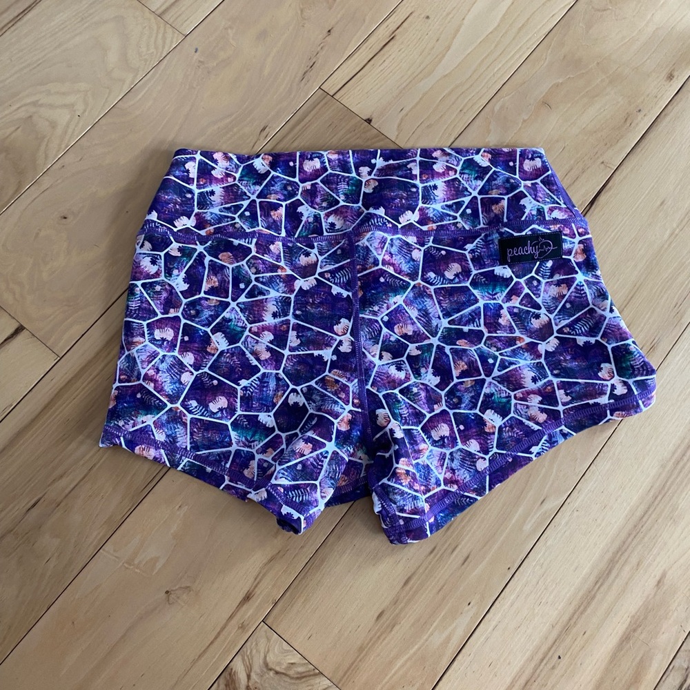 Peachy Athletic, peach perfect shorts, M